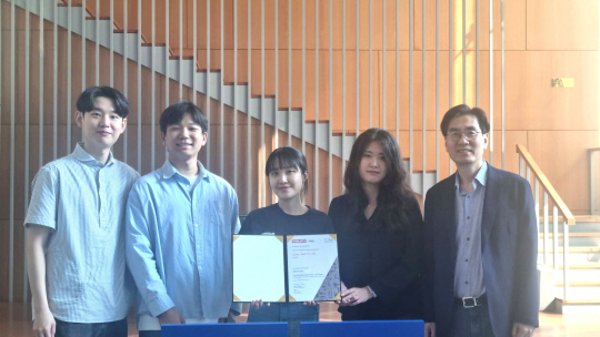 ¸íÇö KAIST ±³¼öÆÀ, `±¹Á¦·Îº¿Çмú´ëȸ` 縰Áö ¿ì½Â ¸íÇö KAIST ±³¼öÆÀ, `±¹Á¦·Îº¿Çмú´ëȸ` 縰Áö ¿ì½Â
